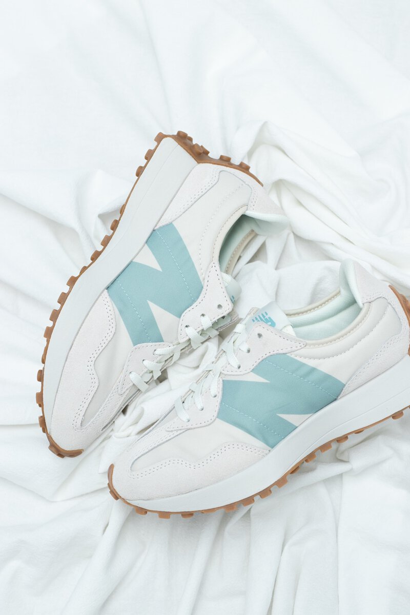 New Balance 327 WS327HG1