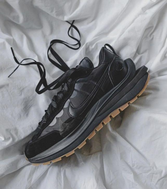 Sacai x Nike VaporWaffle 'Black Gum' (DD1875001)
